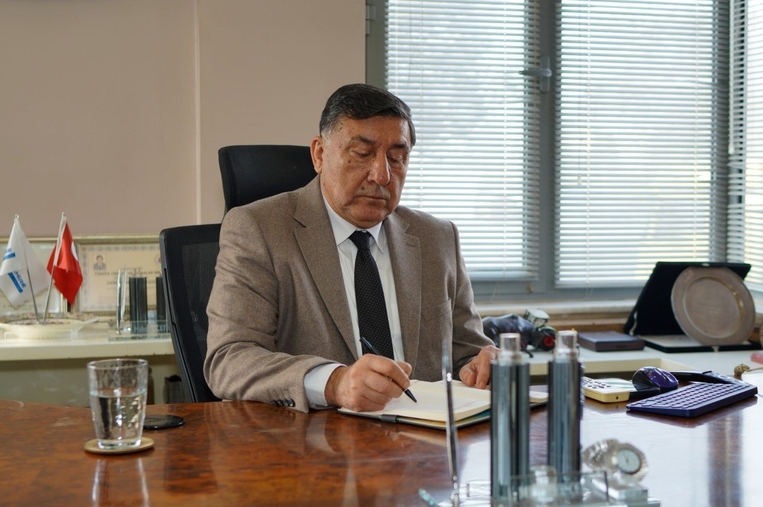 Başkanın Özgeçmişi